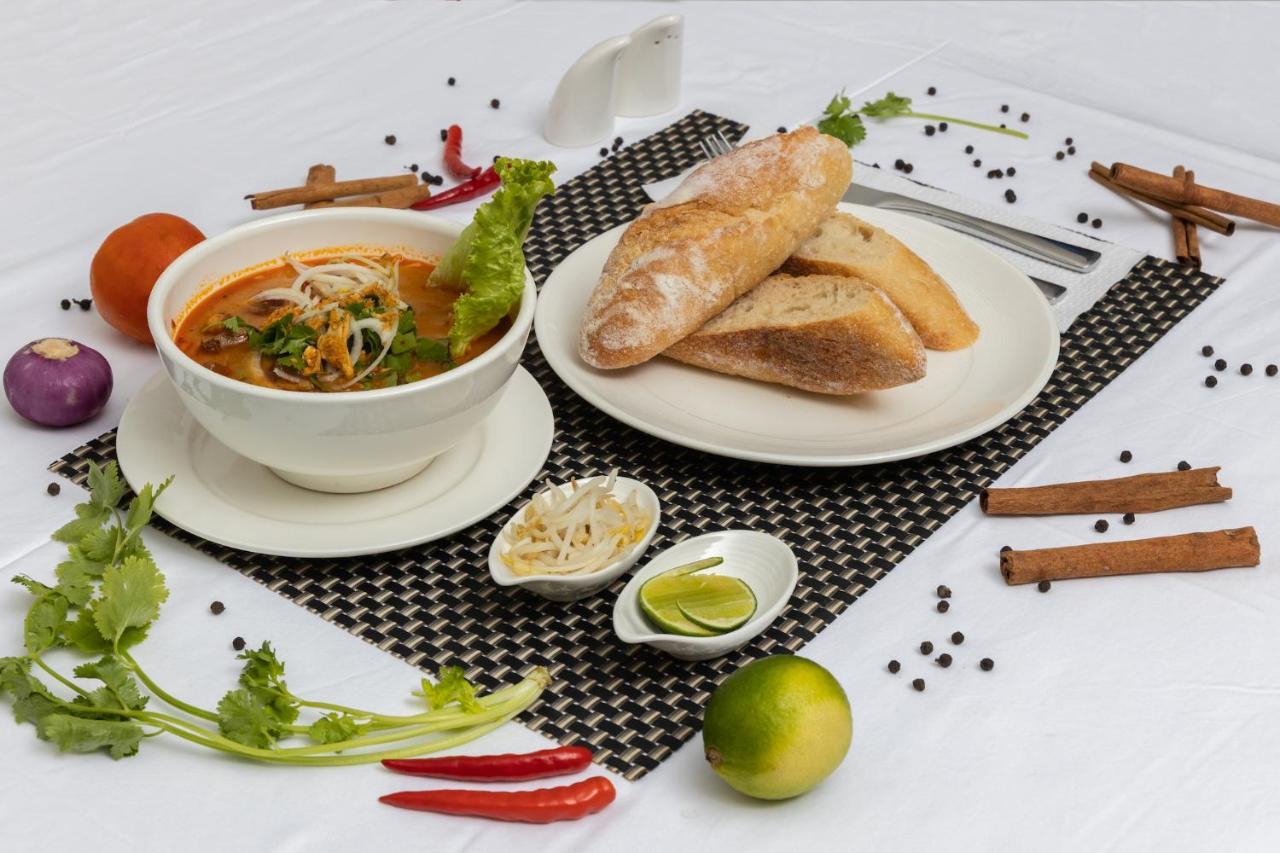 Blanc Smith Hotel Siem Reap Dış mekan fotoğraf