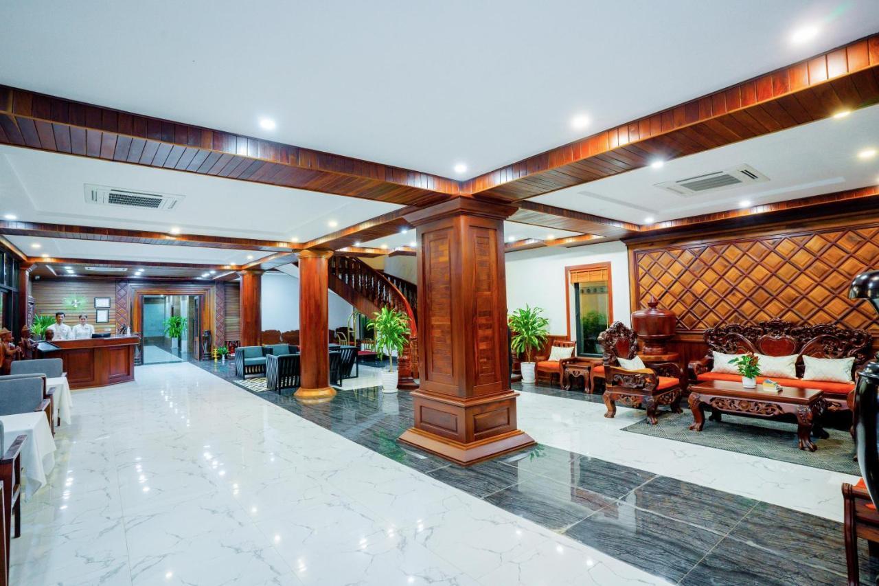Blanc Smith Hotel Siem Reap Dış mekan fotoğraf