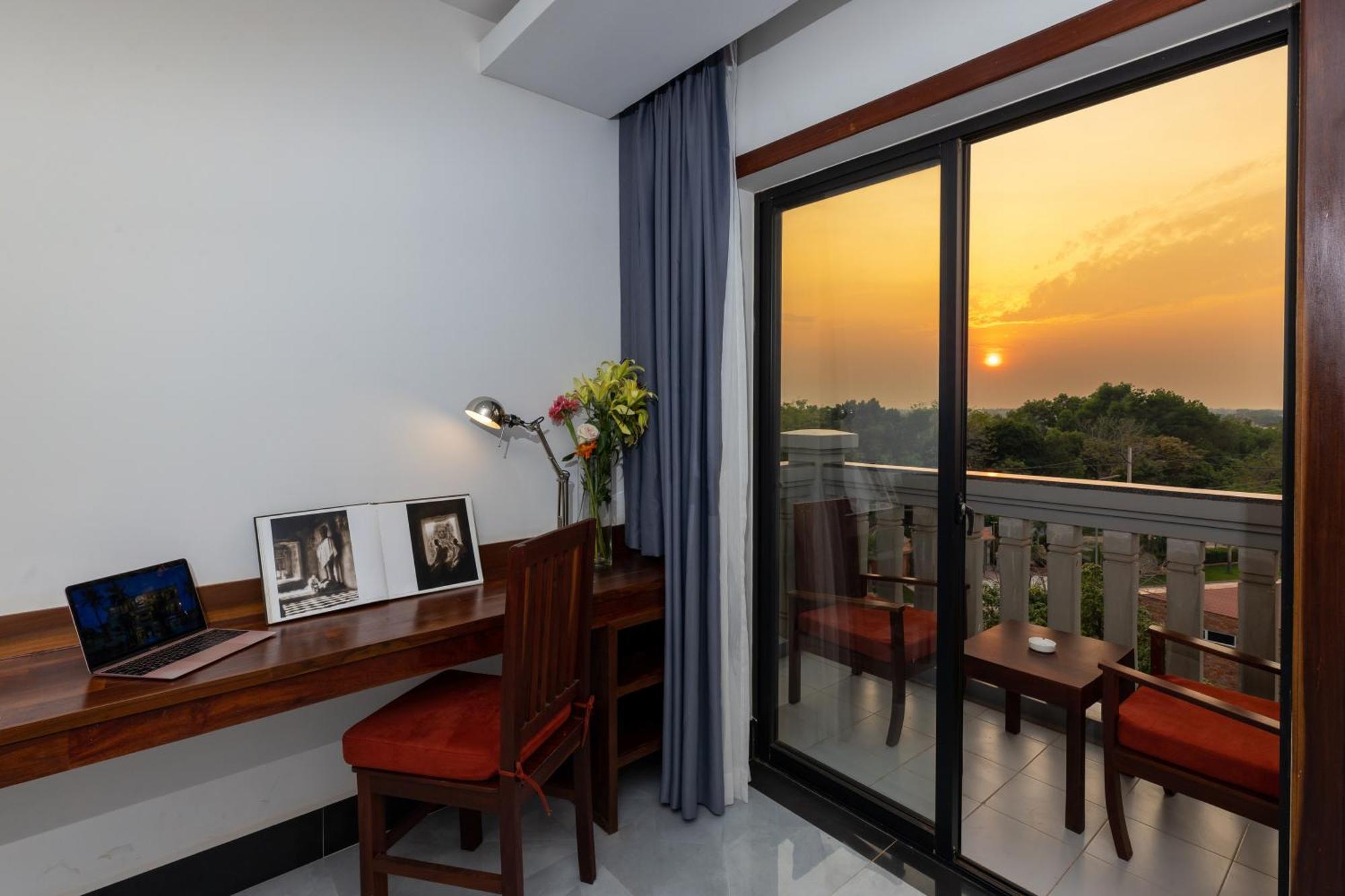 Blanc Smith Hotel Siem Reap Dış mekan fotoğraf